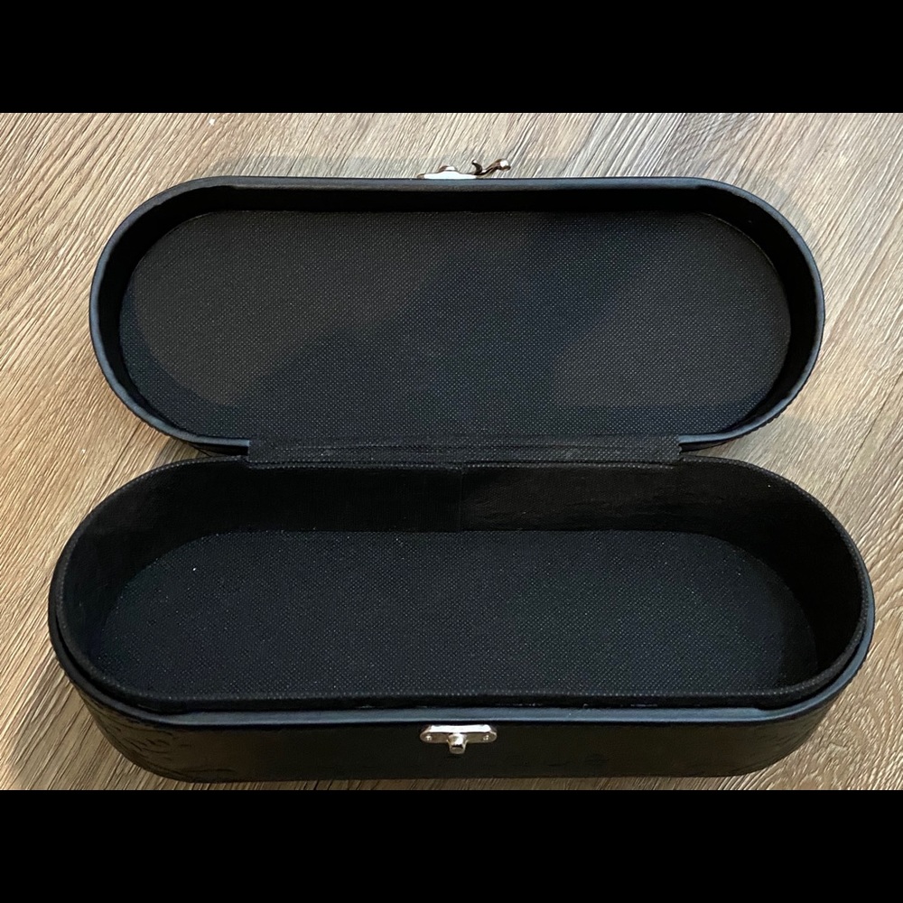 Makeup Trunk - image 3